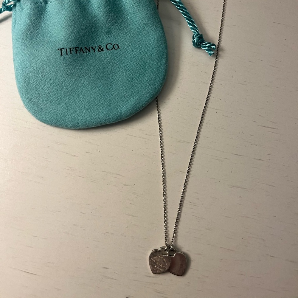 Tiffany & Co. Return to Tiffany Double Heart Pendant Silver